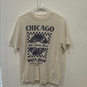 Abercrombie & Fitch Chicago Graphic Tee - Cream